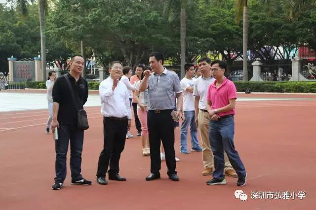 5月5日,潮州市绵德中学由陈伟群校长带队一行19人到我校参观交流.