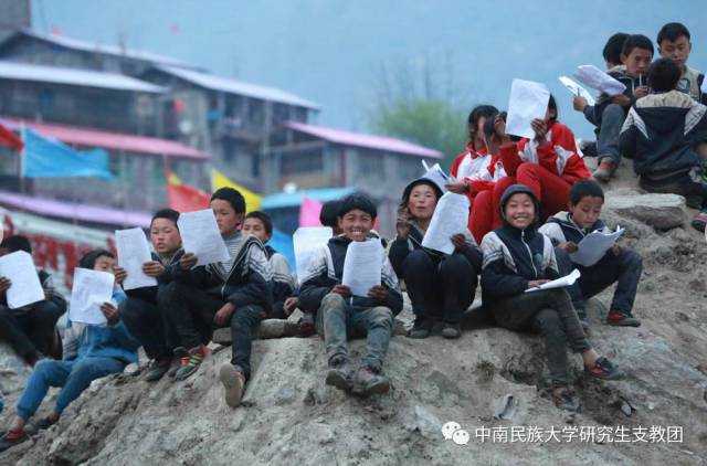 这里是日喀则陈塘镇,位于喜马拉雅山脉中段南坡,珠峰东南侧的原始