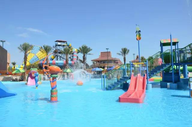 乐山这个近100亩的水上乐园将承包你孩子的夏天,提上游泳圈,走起