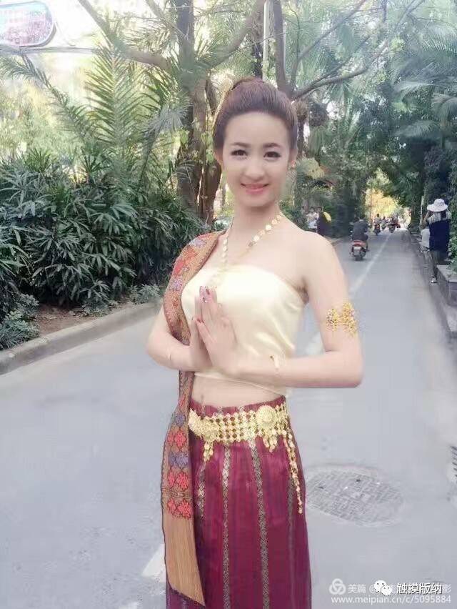 在西双版纳!这是我见过最漂亮的傣族美女大图集,美翻啦