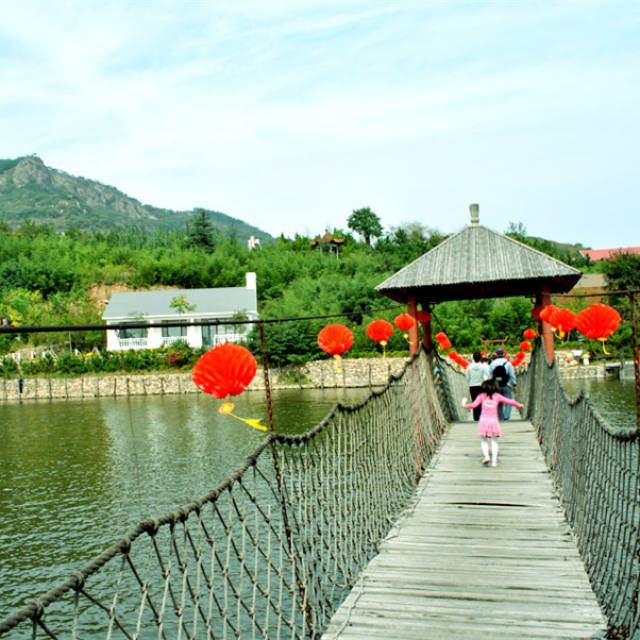 日照4a龙门崮景区 龙门大剧院演出 星空错觉艺术馆1日游