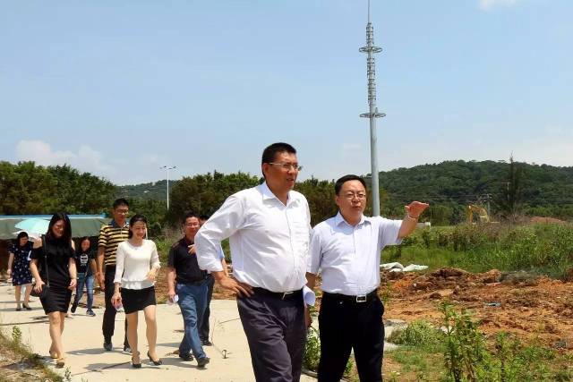 珠海市政府秘书长贺军 调研中兴智能汽车总部基地 珠海市政府秘书