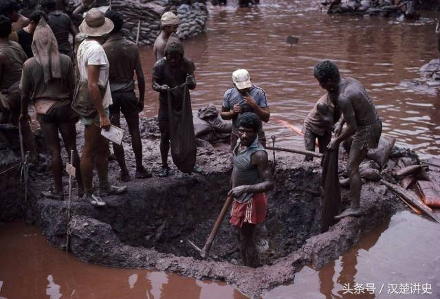 80年代的巴西淘金者老照片