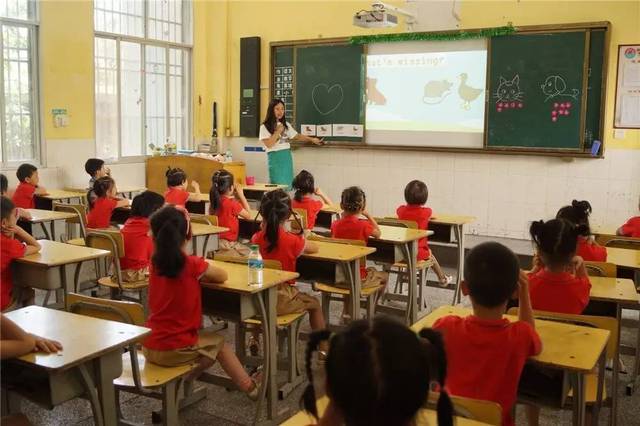 "我要上小学啦!"——启航,艺佳幼儿园来我校参加幼小衔接活动