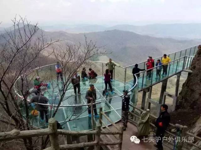 6月17日,去帽儿山体验玻璃栈道的惊险