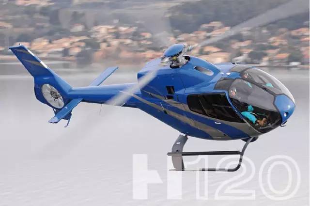 h120 是空中客车直升机的轻型机"蜂鸟"家族产品,集中体现了空客直升