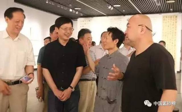 "大道至简"端木利银书法·葛军紫砂作品联展在宜兴美术馆举行