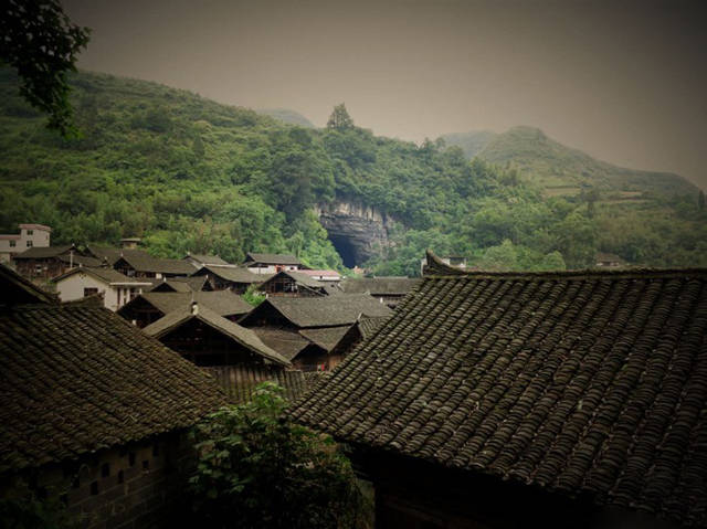 如此富饶的外部环境,让湖南麻阳成了百岁老人"生产基地".