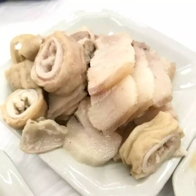 白切肉拼大肠圈子