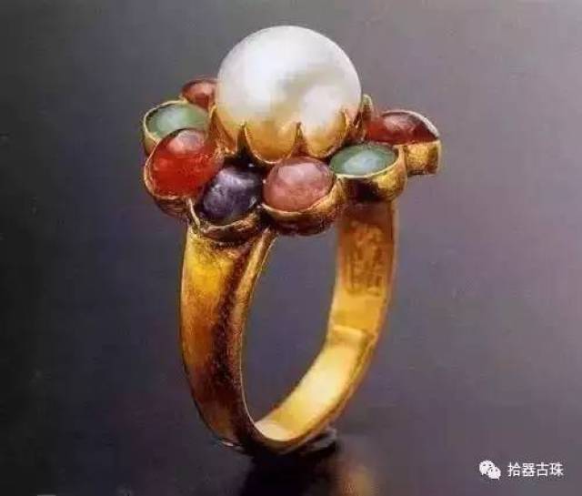 中国佩戴戒指的历史有多长?曾是妃子伺候皇帝的标志?_手机搜狐网