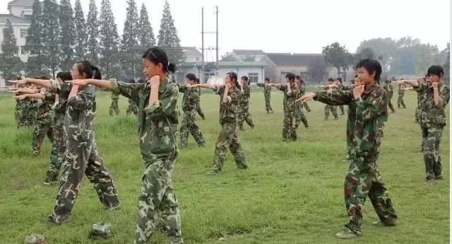 山东省国防基地军事夏令营报名中!