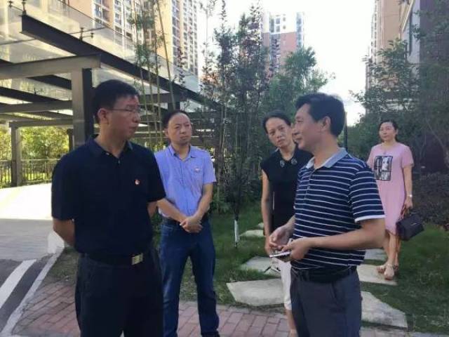 市委常委,组织部部长潘兴宏检查指导青年人才公寓建设