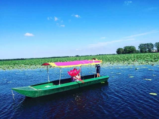 新民仙子湖风景旅游度假区位于新民市前当堡镇,距沈阳城区40公里