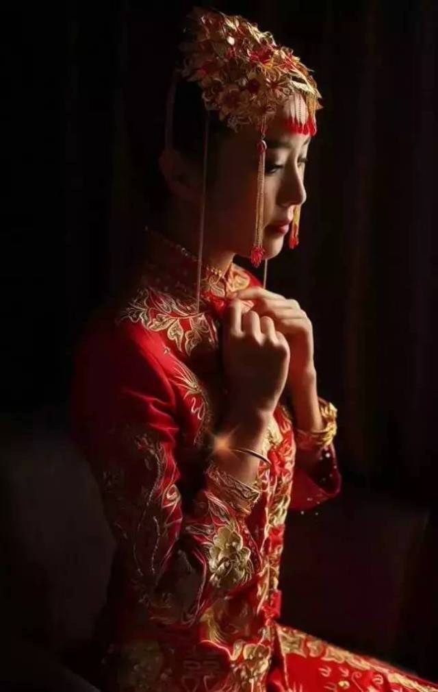 中国最美婚纱_杨紫穿婚纱的最美图片(3)
