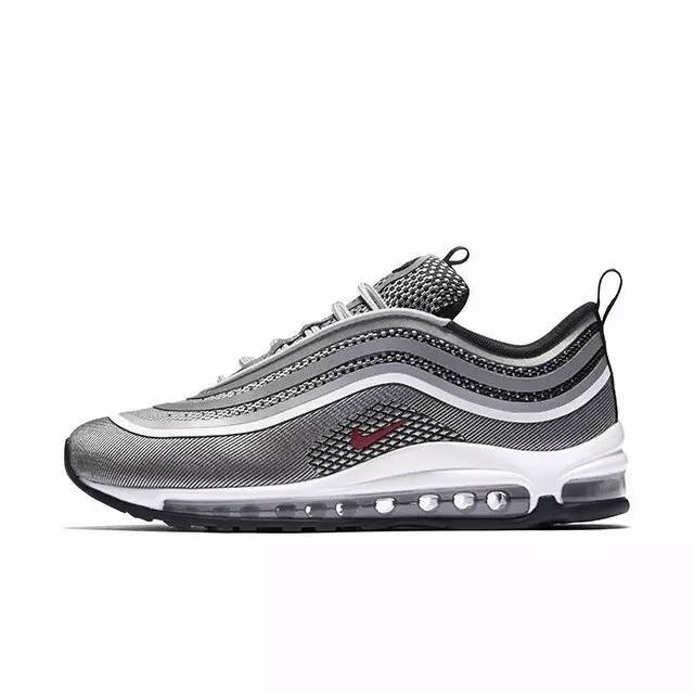 Nike97上海怎么穿搭_邓紫棋综艺穿搭nike(3)