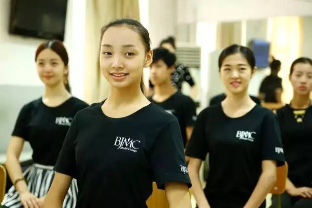 BJMC-2018模特艺考高考考前培训招生简章|北