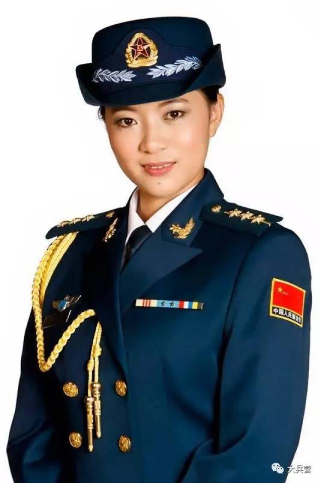 各国女兵彰显风采,中国女兵气质最佳!