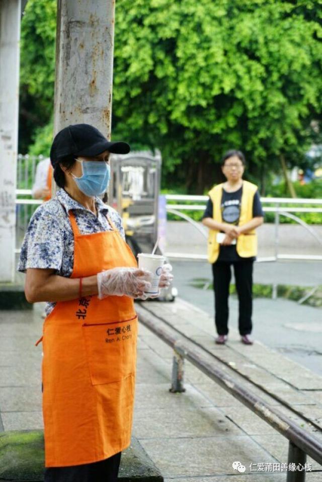 栈七律 奉粥日期:2017年6月21日(周三 日负责人:吴媚,陈国粦,叶锦程