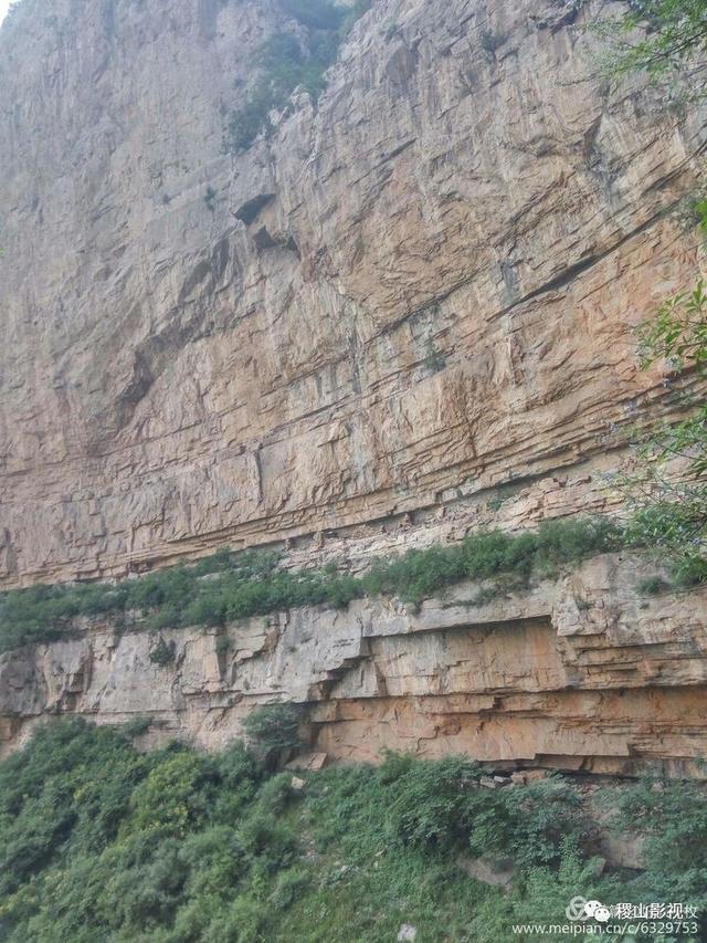 登稷山紫金山天梯● 探稷山古八景之一 ●观原生态自然风光