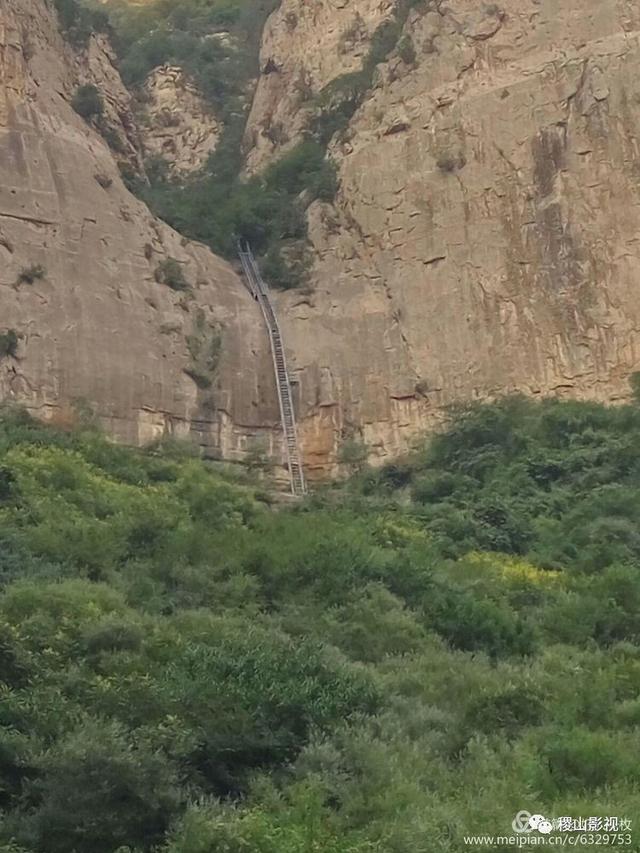 登稷山紫金山天梯● 探稷山古八景之一 ●观原生态自然风光