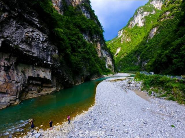 夏天极为凉爽,是天然的避暑胜地,景区先天优势明显,在川东北来说都是