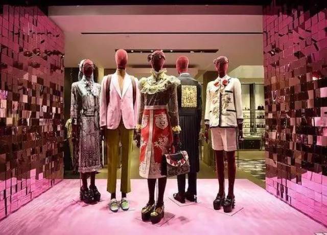 古驰(gucci)陈列展:人本自然缤纷华丽!