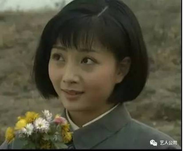 2003年出演电视剧《历史的天空》