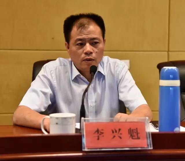 副县长李兴魁提出了几点工作要求:一是要迅速行动