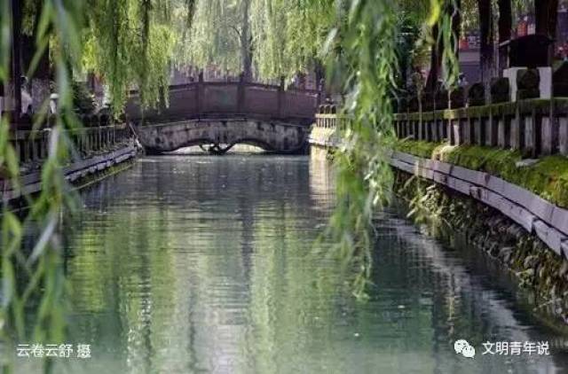 【说事】都江堰杨柳河的柔软时光是这样练成的!