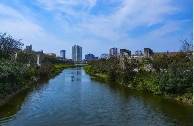 永城雪枫沟 咱永城新城也是够美的吧,光水河都这么多,城市离不开水