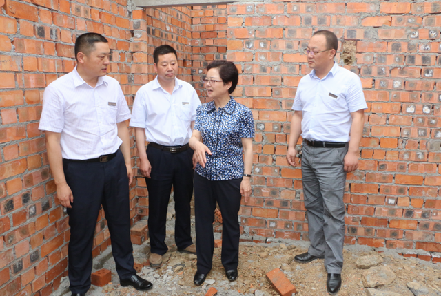 旬阳仙河:公路有盼头 文化有看头 经济有搞头