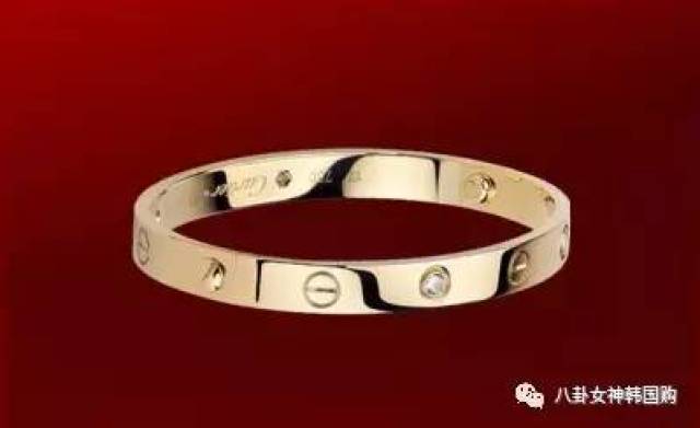 卡地亚欧洲皇室御用首饰品牌,包括戒指,手镯,项链,手表等都是很受欢迎