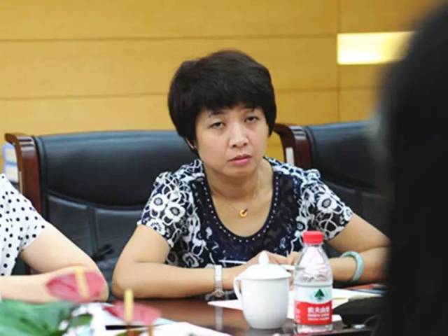 中国康复医学会康复护理专业委员会副主任委员 庞灵