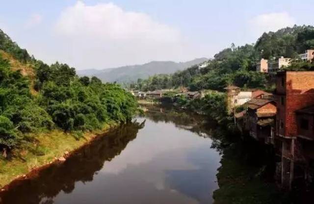 地址:乐山市沐川县箭板镇 自驾:成都—仁沐新高速—乐宜高速—顺河街