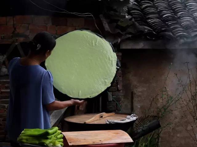 蒸,煮,炒,炸,百变赣南客家烫皮 ——龙南人最喜欢的早餐之一!