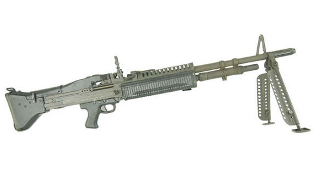 美国m60通用机枪,设计工作起始于第二次世界大战末期,经过了t44式,t52