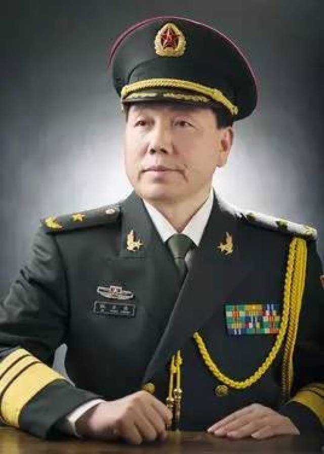 甘肃省军区副政委.