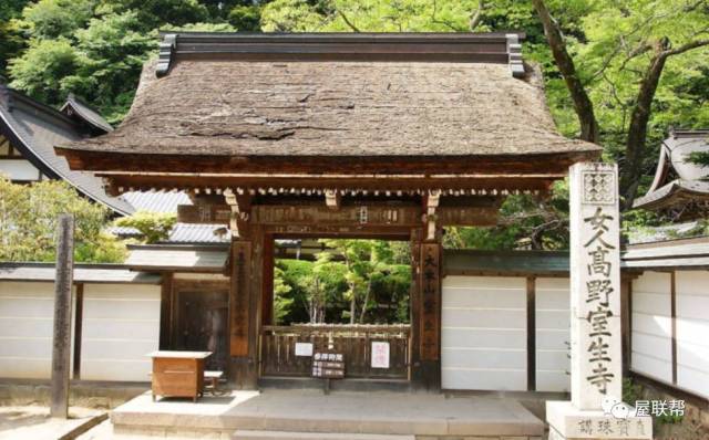 佛寺 日本古代建筑的主要类型之一.624年,日本全国有佛寺46所.