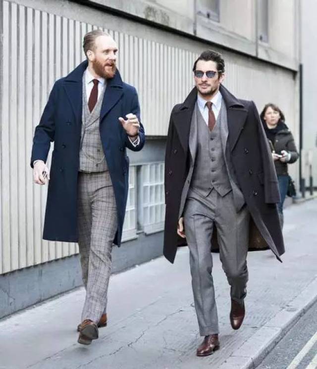在以往的印象中,英国的人群个个具有绅士风范,举止投足,衣着品味分