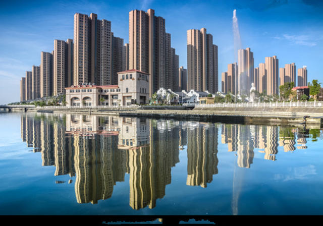 宁波杭州湾,位于杭州湾滨海新城启动区的核心区域,与绿地长 岛项目南