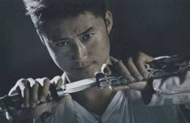 《战狼2》导演吴京:中国男演员里就该有点爷们儿