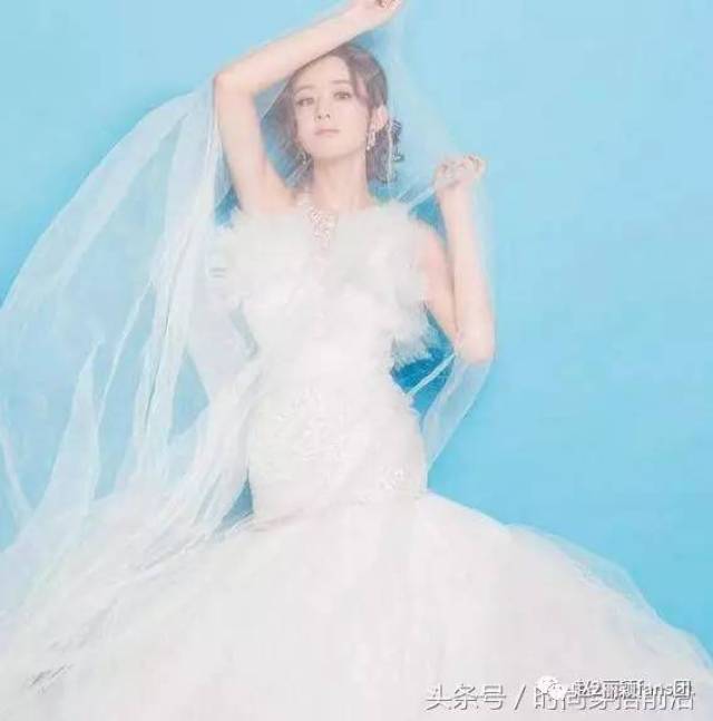 赵丽颖的头像穿了婚纱_动漫婚纱情侣头像(2)