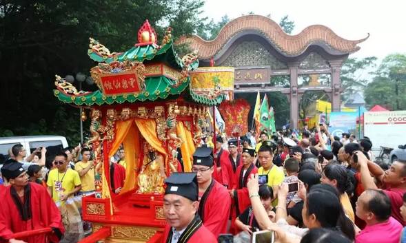 活动区域:白云洞景区至江浦路天镇峰公园