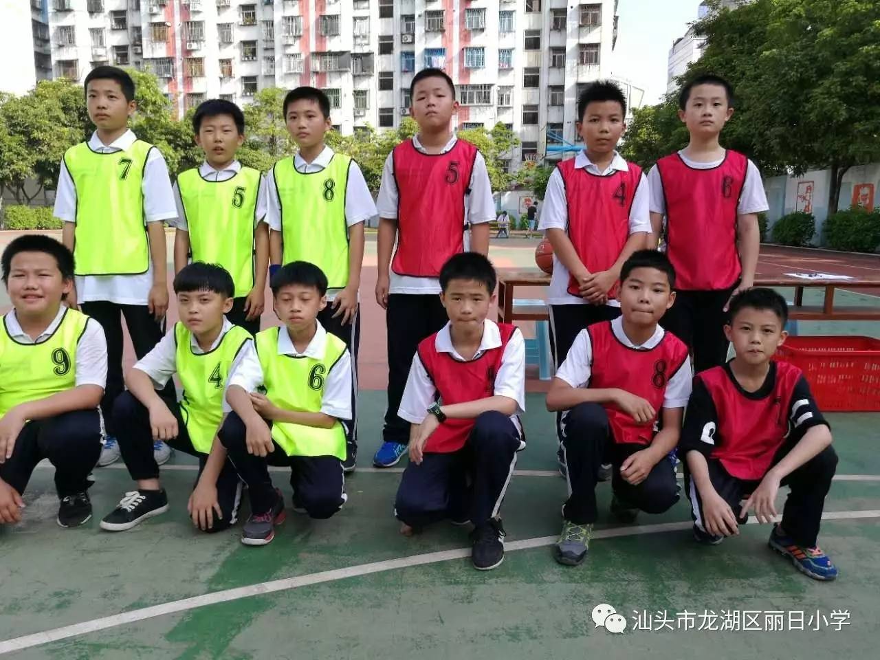 三人球赛 五月炫酷----丽日小学四,五年级班际三人