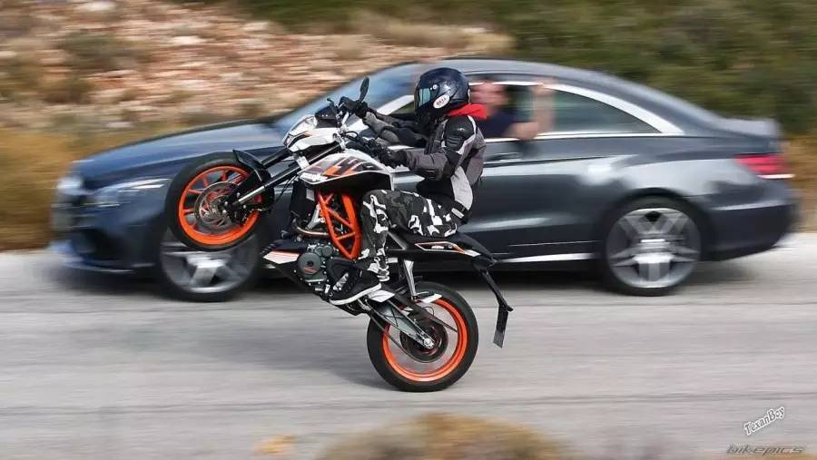 秀车2017款ktm390duke入门级街车惊艳登场