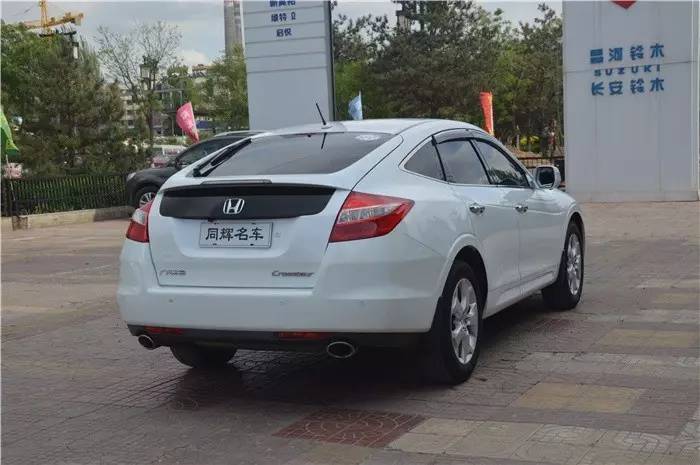 5门5座掀背车2.4l 197马力 l4车辆外观必属精品同辉出品节 省:13.