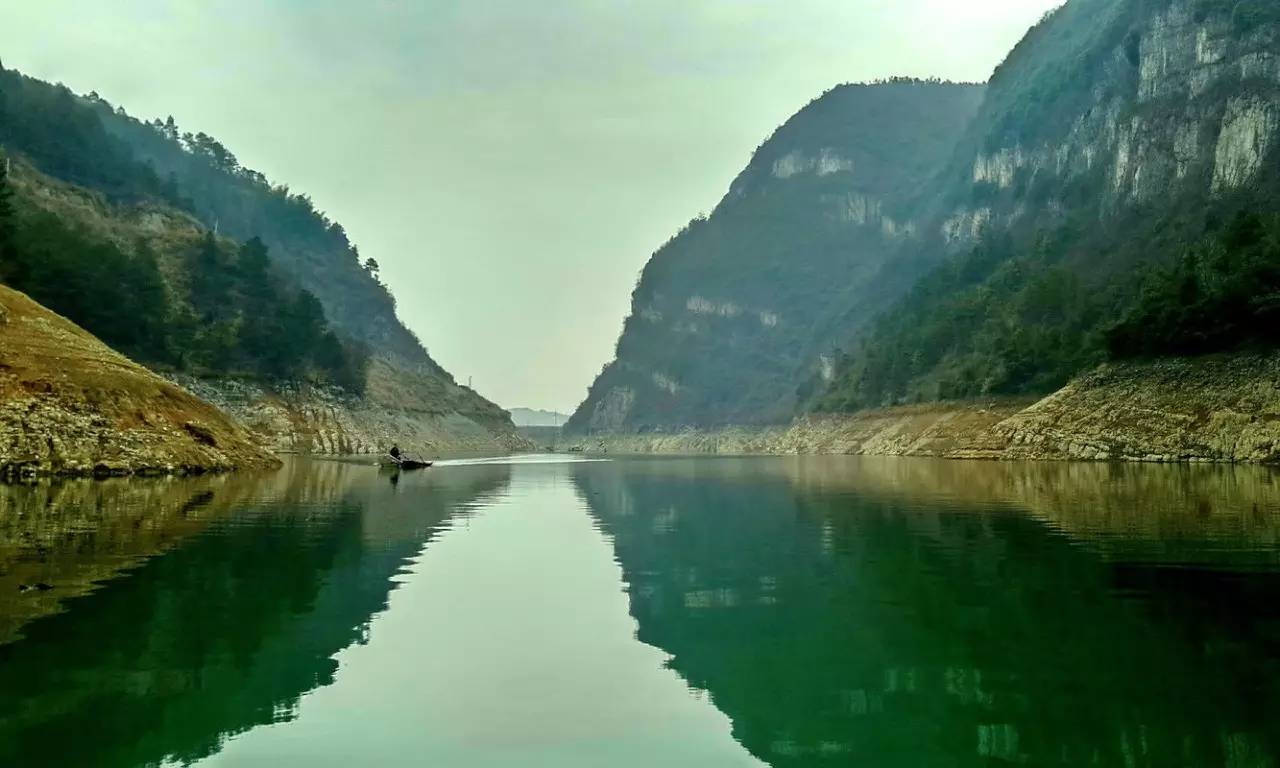 烟雨湄江