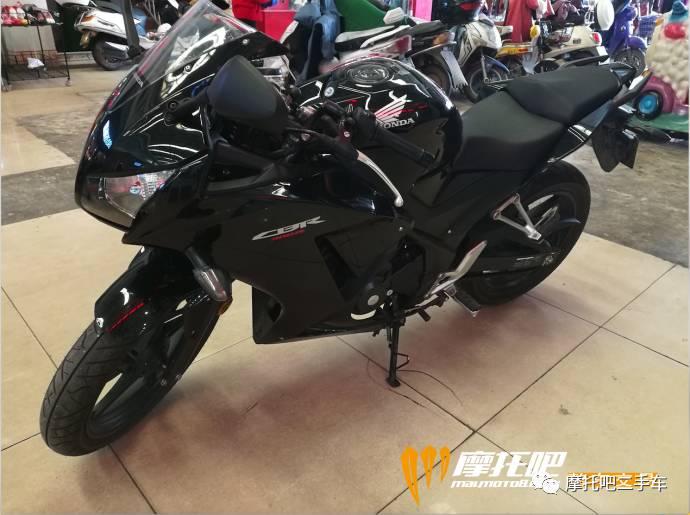 江苏2015年大贸本田cbr300