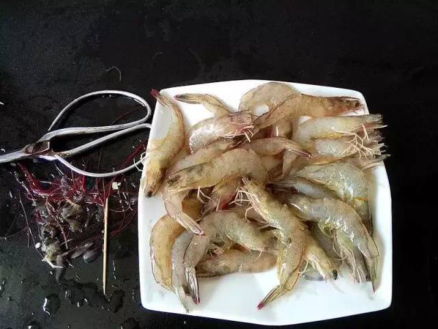 开胃,消食,壮阳青椒 虾3.青椒所含的