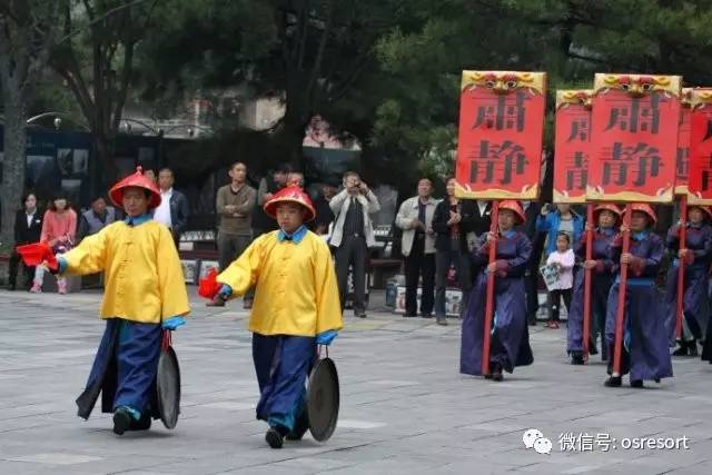 鸣锣开道(2017年5月29—6月1日)神奇的中国传统文化那么,当传统的